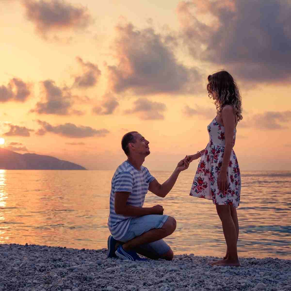 27 Marriage Proposal Poems to Make Her Swoon - Aestheticpoems