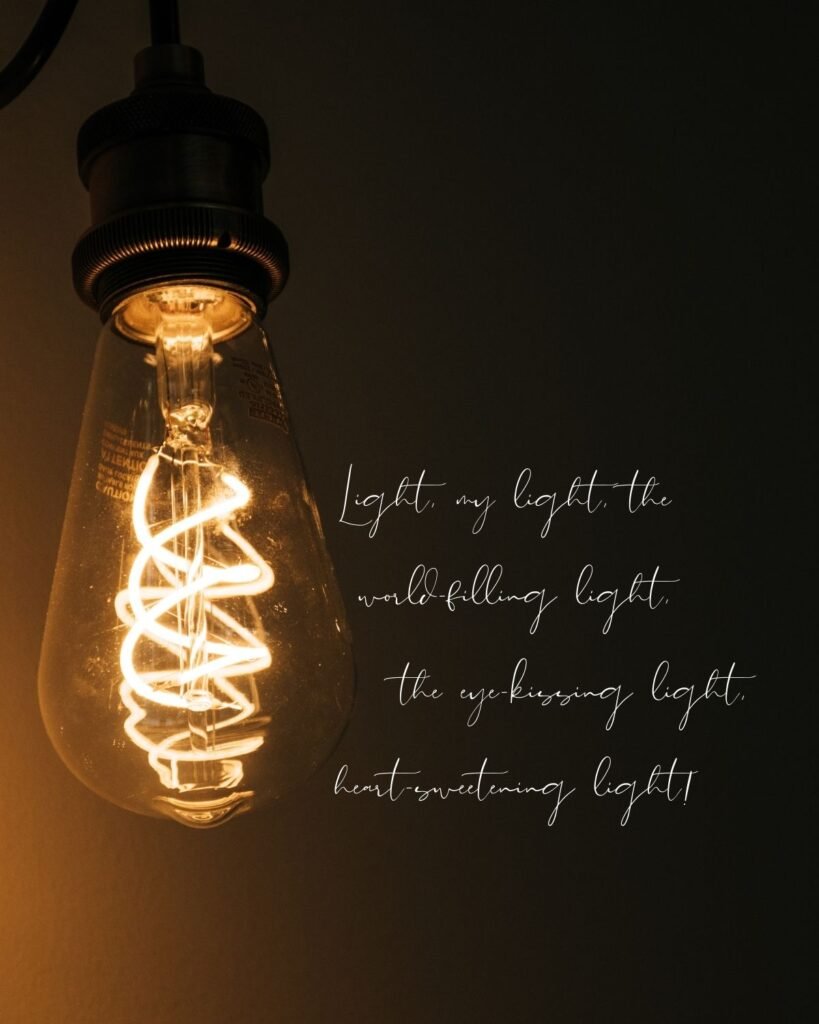 21 Poems About Light To Brighten Up Your Day - Aestheticpoems