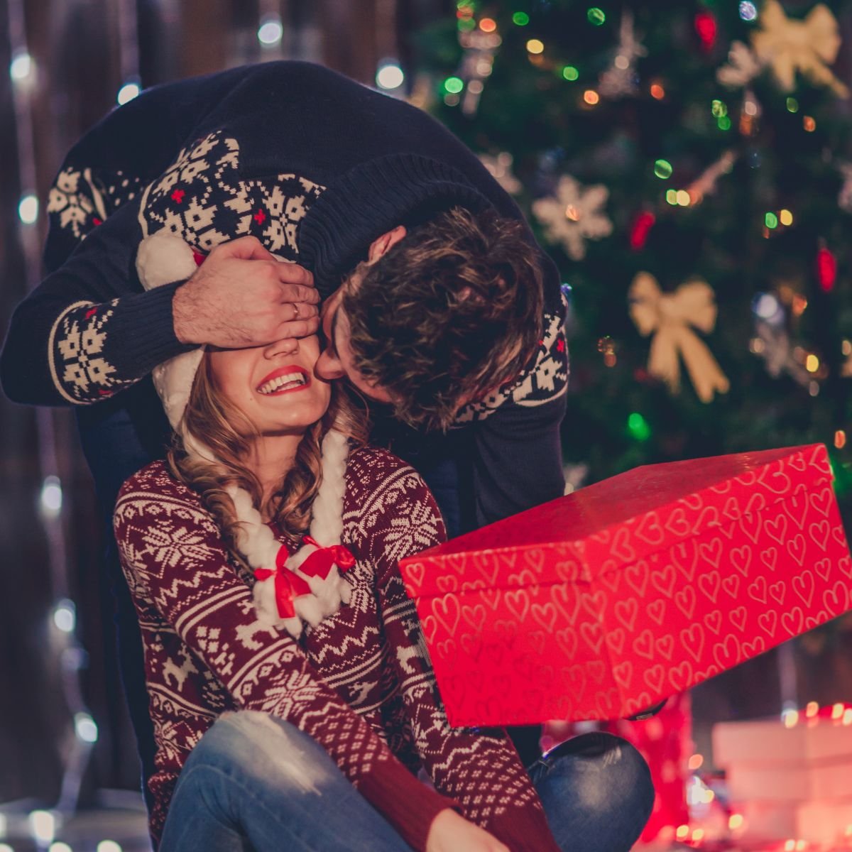 17-christmas-love-poems-to-spread-the-love-this-season-aestheticpoems