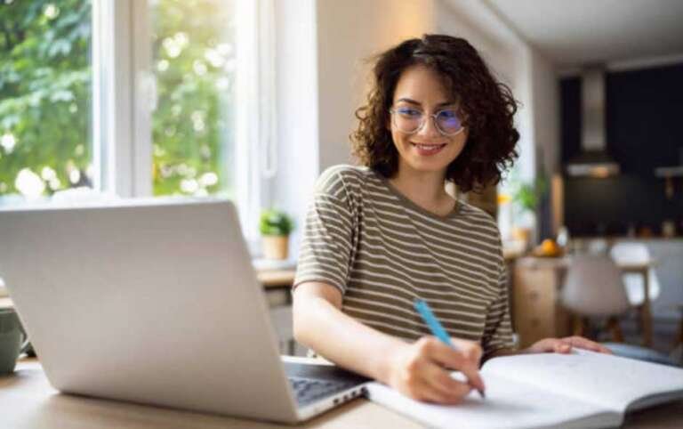 Deadline With Assignment Help Online in Canada