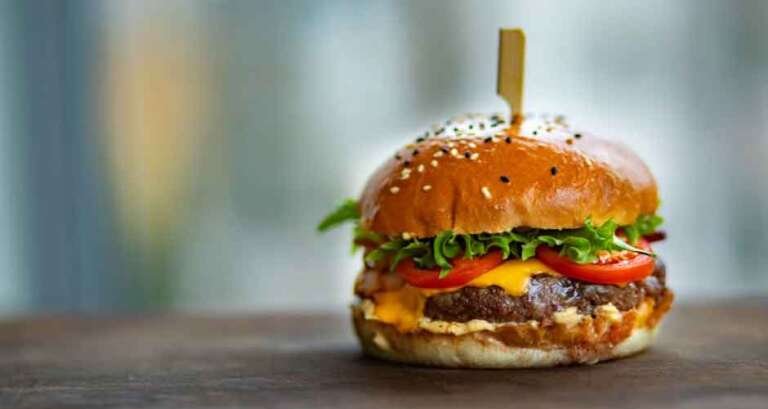 Eight-Juicy-Burgers-You-Can-Make-at-Home
