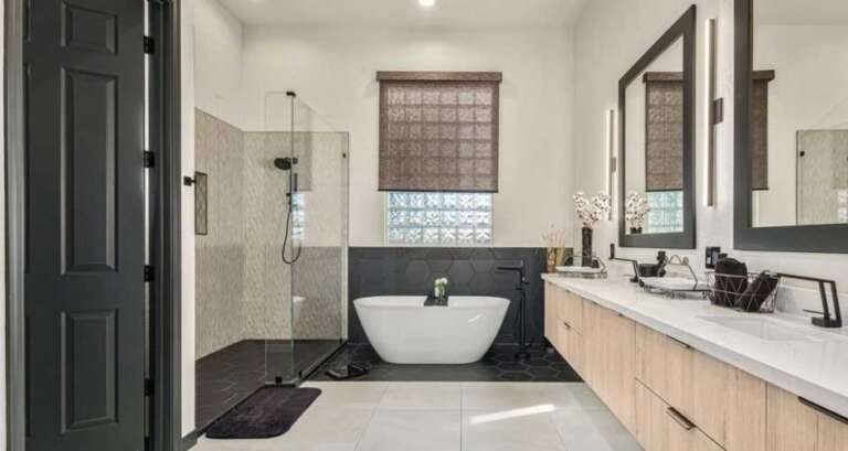 Essential-Bathroom-Remodeling-Secrets-for-a-Luxurious-Upgrade
