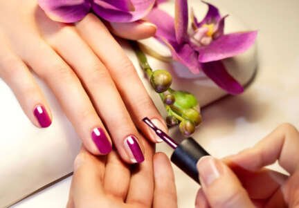 Great reasons to break free and take a nail tech course