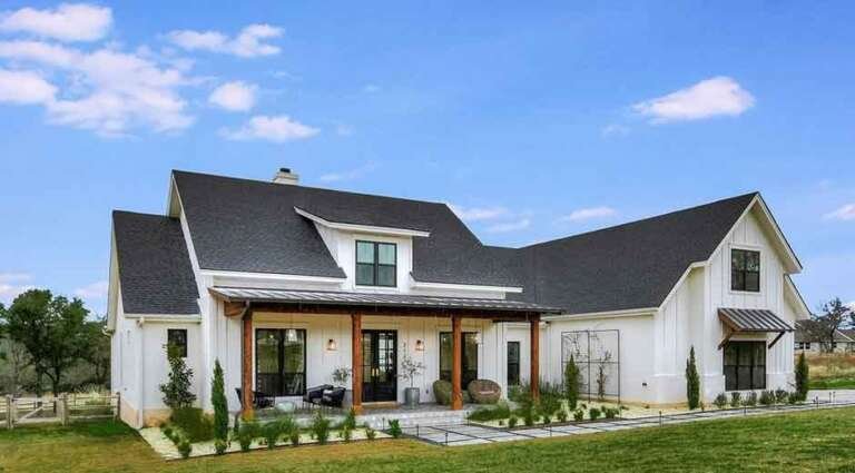 Designing Your Dream Home: Top Customization Features to Consider