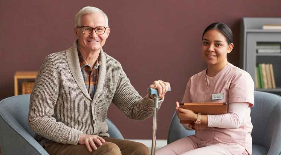 Top Benefits of Senior Assisted Living Services for Aging Adults