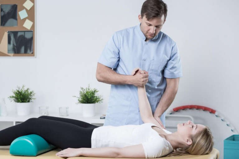 How Chiropractors Help Treat Auto Accident Injuries
