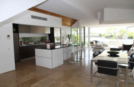 Modern Luxury Apartments Offering Exclusive Living and Amenities