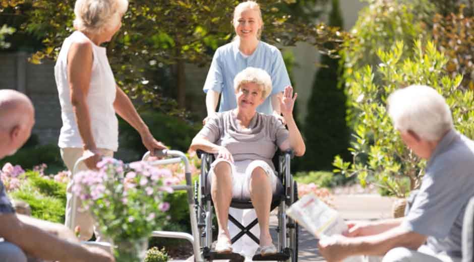 Compassionate Senior Care for a Comfortable, Fulfilling Life