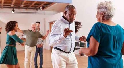 Cultural Events for Seniors: Blending Tradition and Modernity
