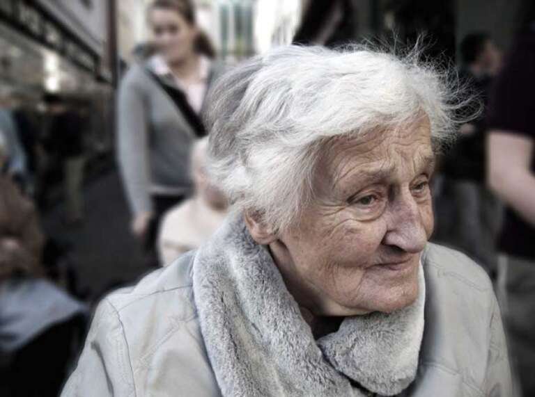 When Elders Release Burdens: The Art of Letting Go for Mental Peace